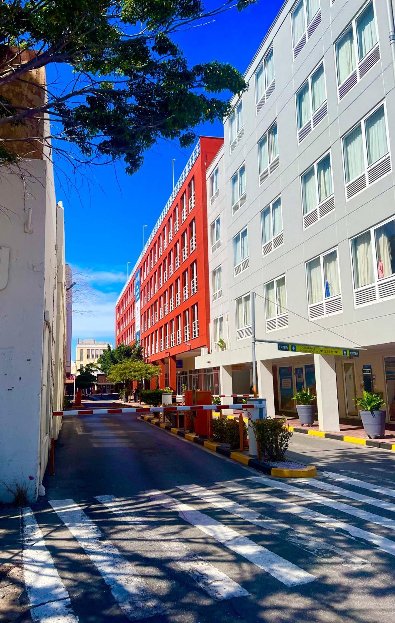 Dushi Apartamentos Willemstad Bagian luar foto