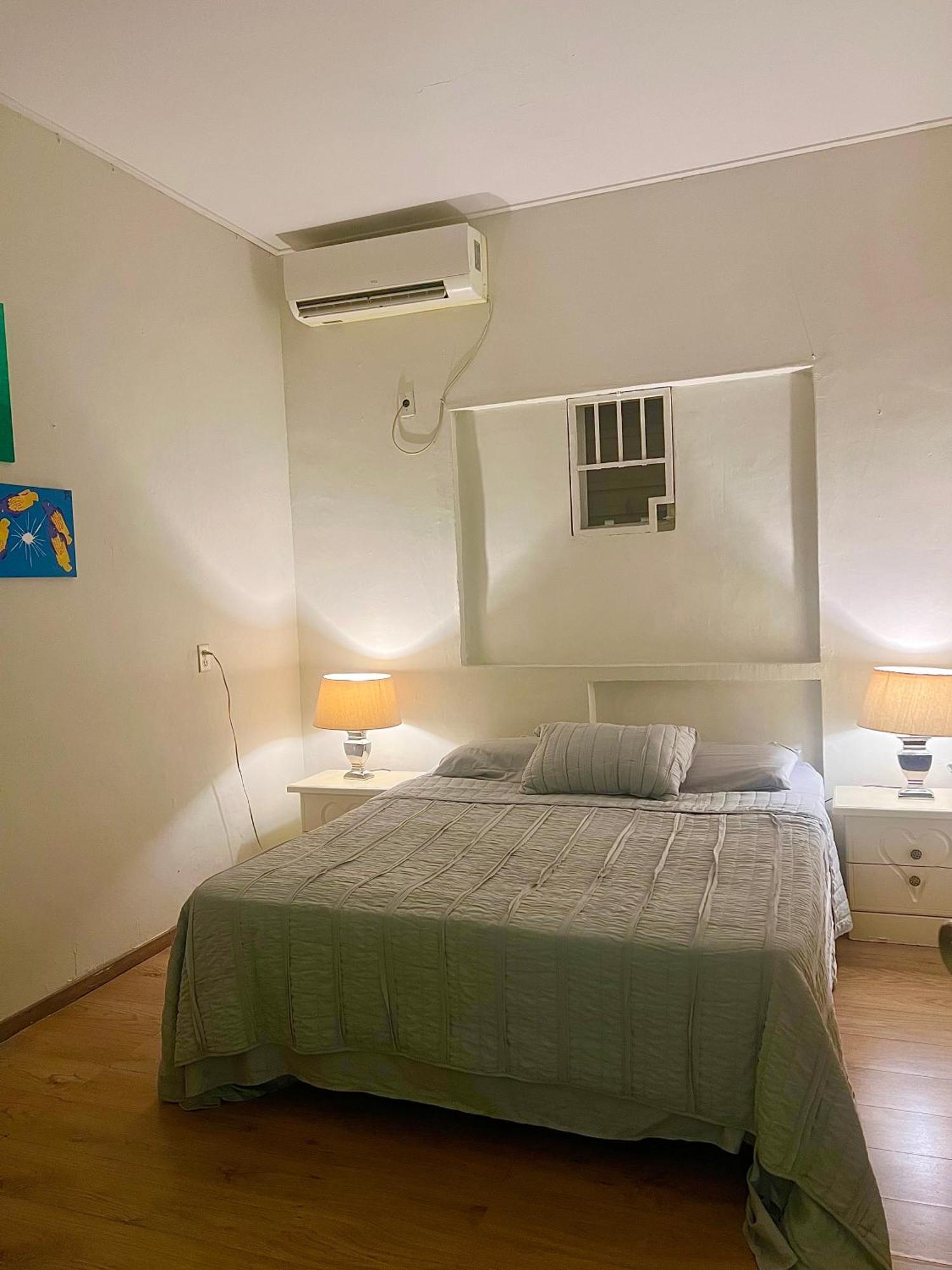 Dushi Apartamentos Willemstad Bagian luar foto