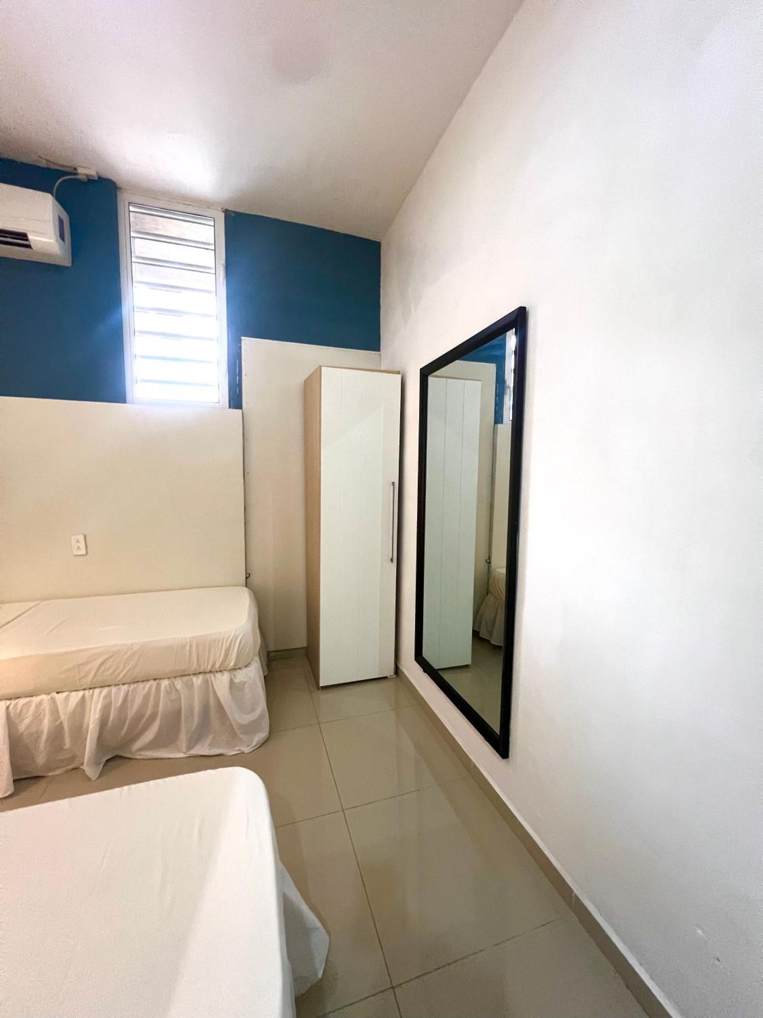 Dushi Apartamentos Willemstad Bagian luar foto